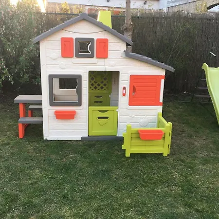 Fleuri Holiday home